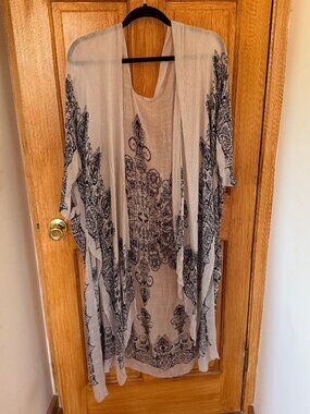 Lovestitch, Caftan / Cover Up, OS, Great Condition